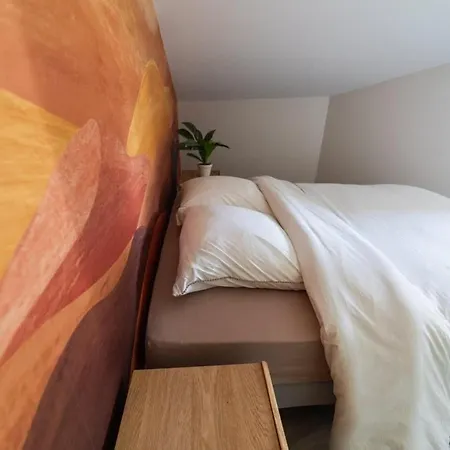 Le Petit Verger, Cosy 5 People Holiday home