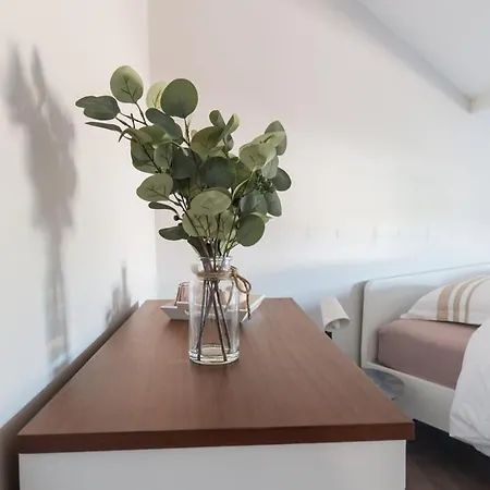Holiday home Le Petit Verger, Cosy 5 People Vivonne