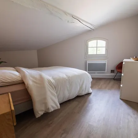 Le Petit Verger, Cosy 5 People Holiday home *