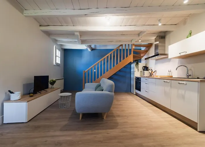 Le Petit Verger, Cosy 5 People 3* Vivonne